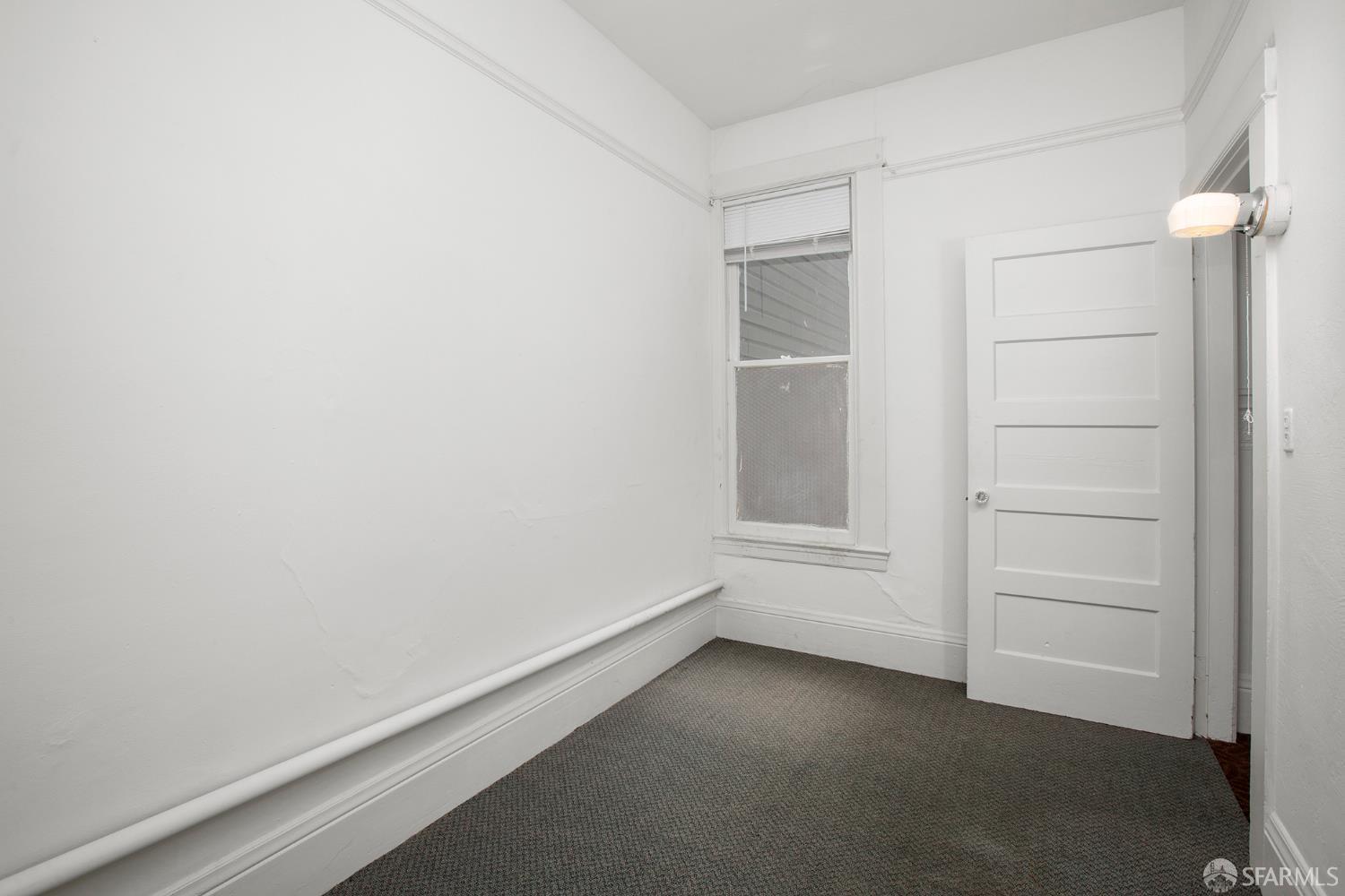 1359 Valencia Street - Photo 4