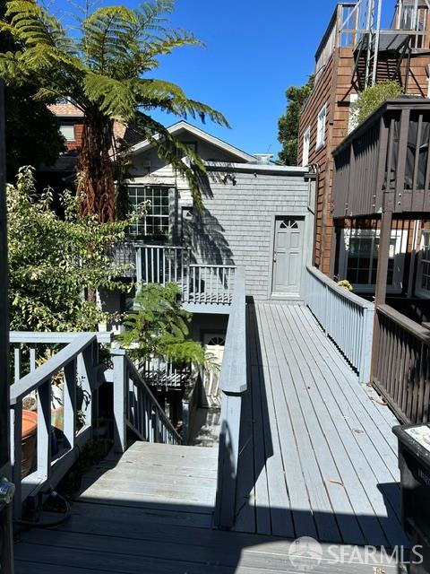 971-975 Clayton Street - Photo 2