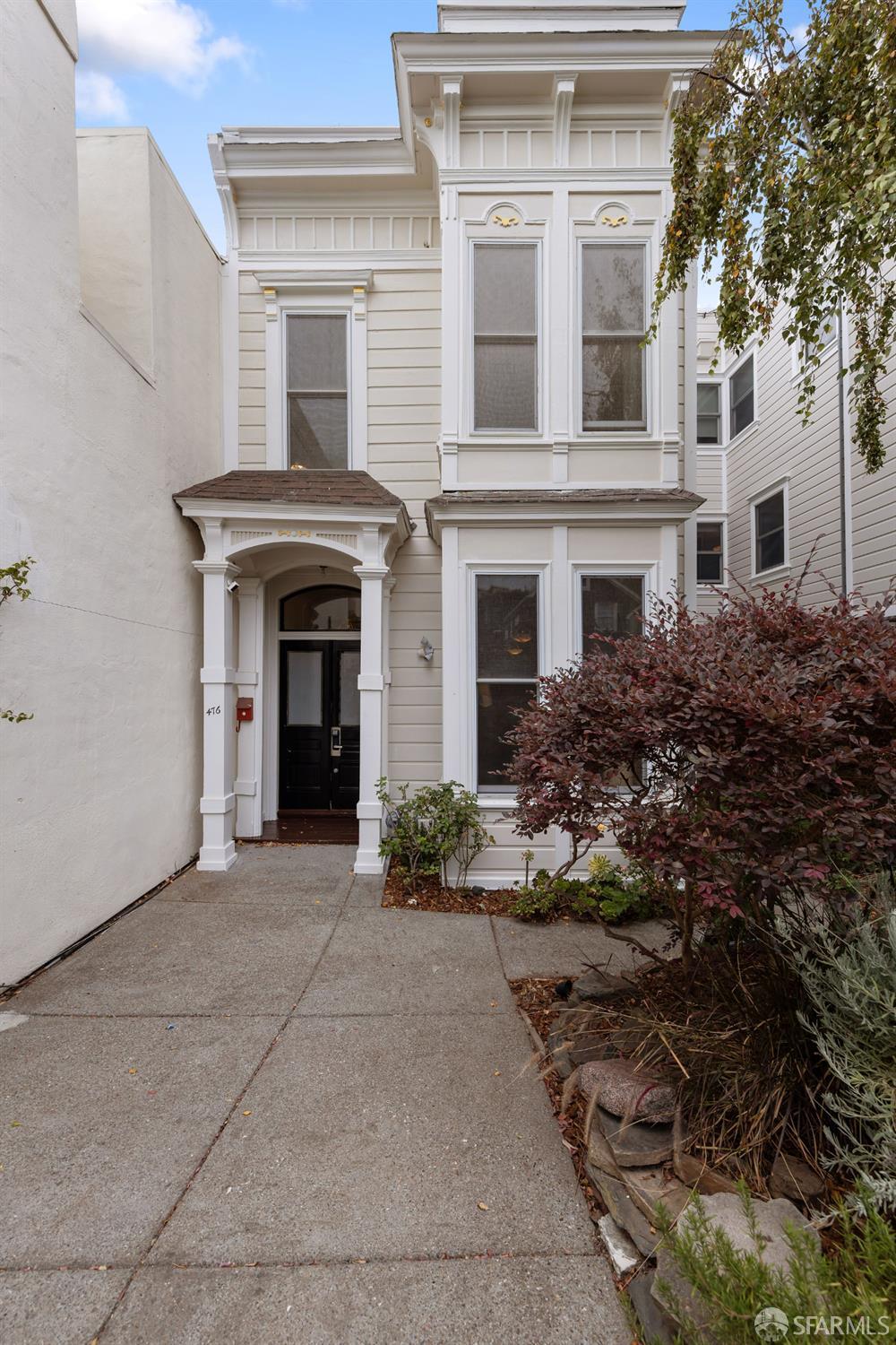 476 Liberty Street - Photo 2