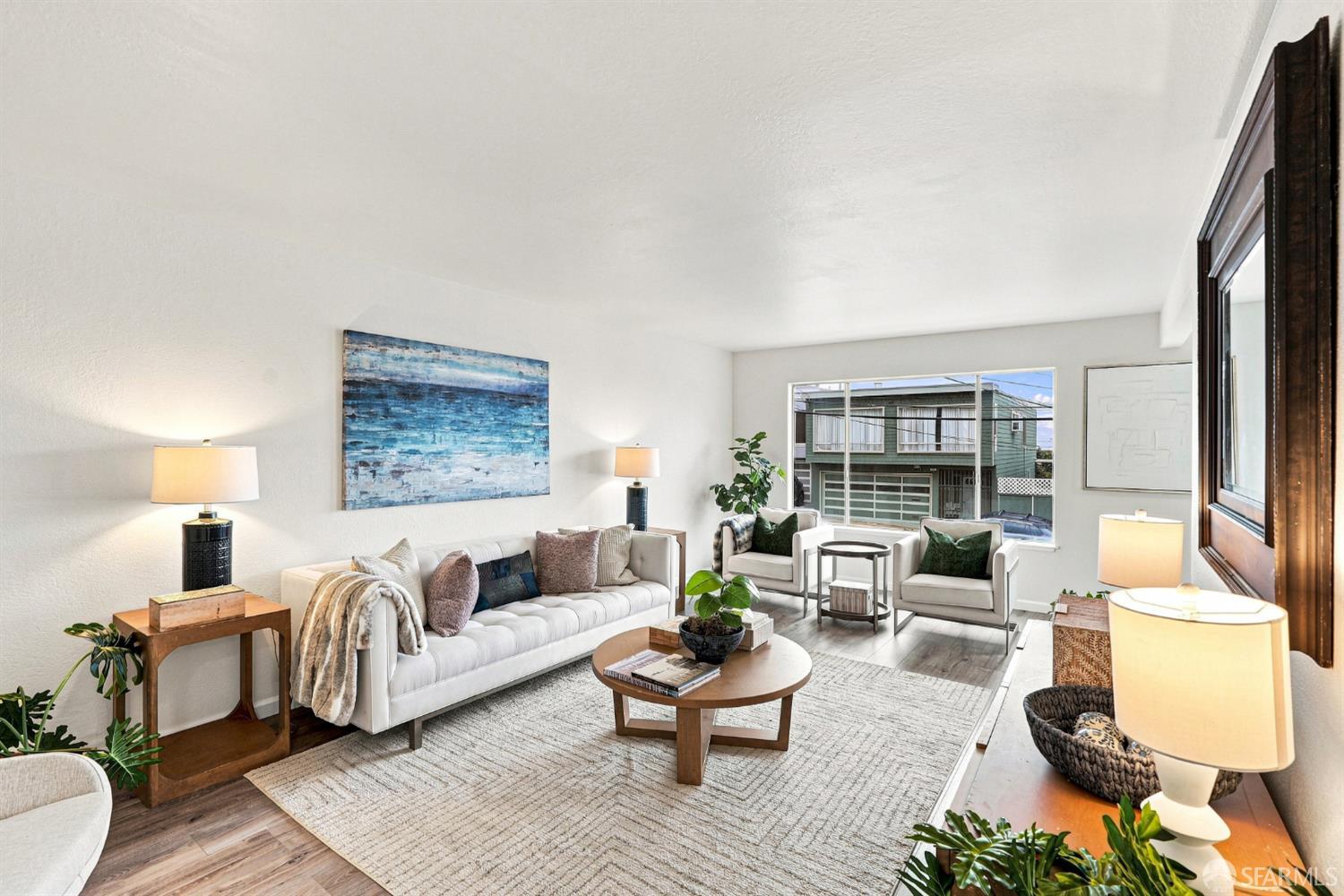 28 Hahn Street - Photo 2