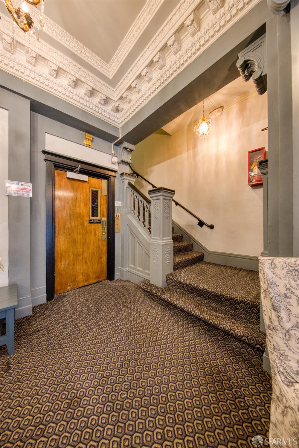 555 Taylor Street - Photo 4