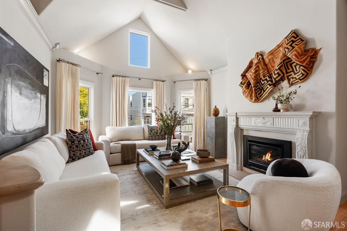 2921 Octavia Street - Photo 2