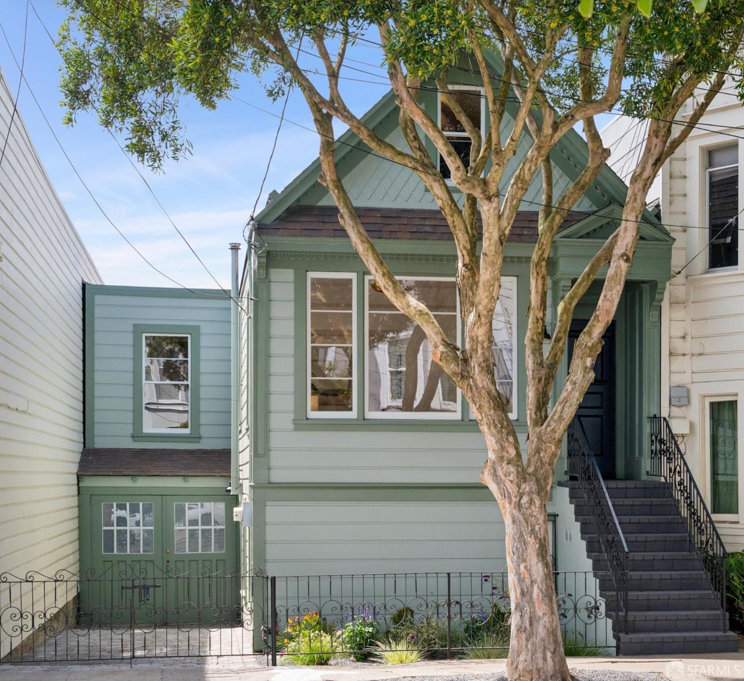 126 College Avenue - Photo 2