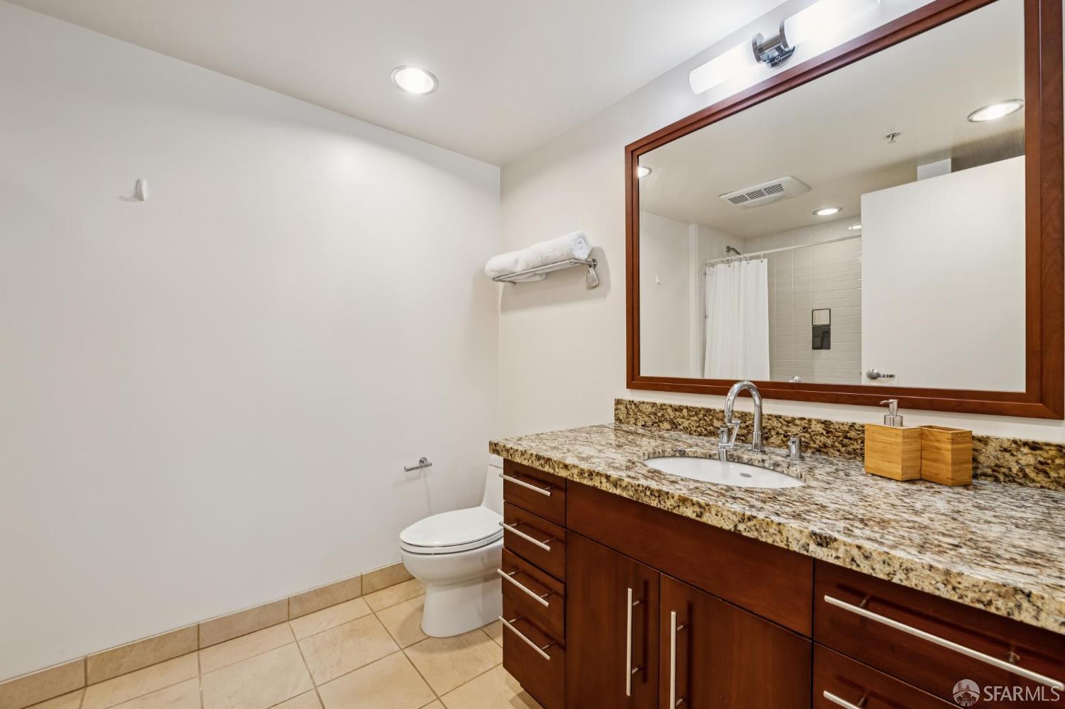 325 Berry Street #114 - Photo 5