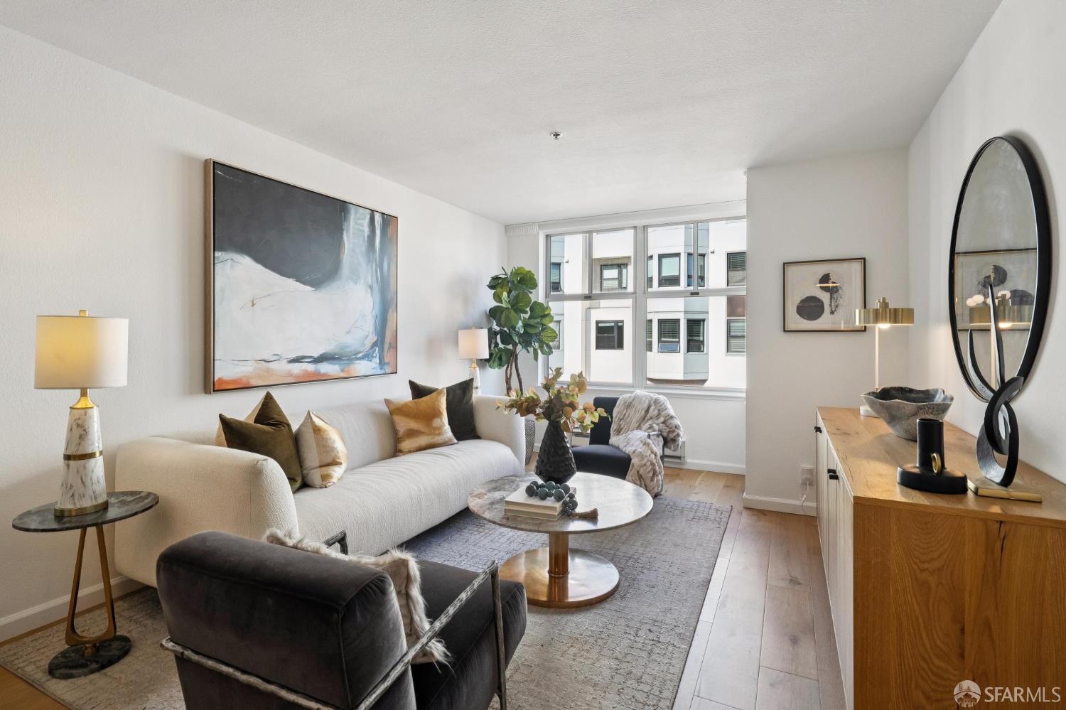 2075 Sutter Street #319 - Photo 2