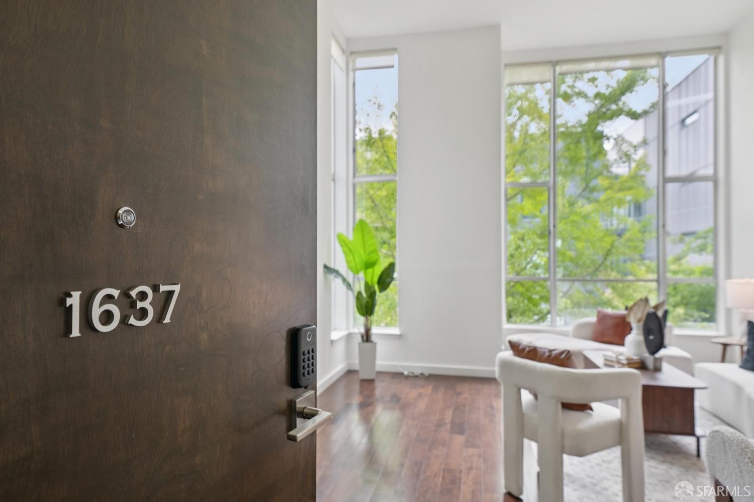 1637 18th Street - Photo 5