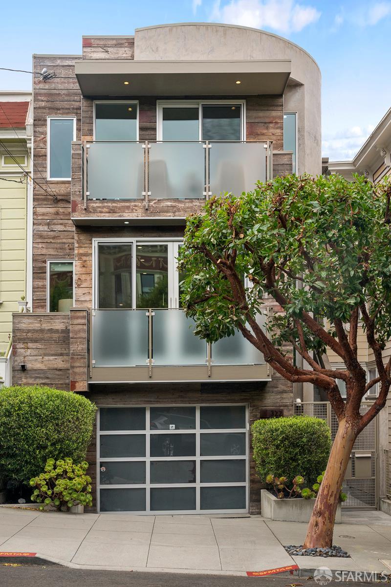 322 Duncan Street - Photo 2