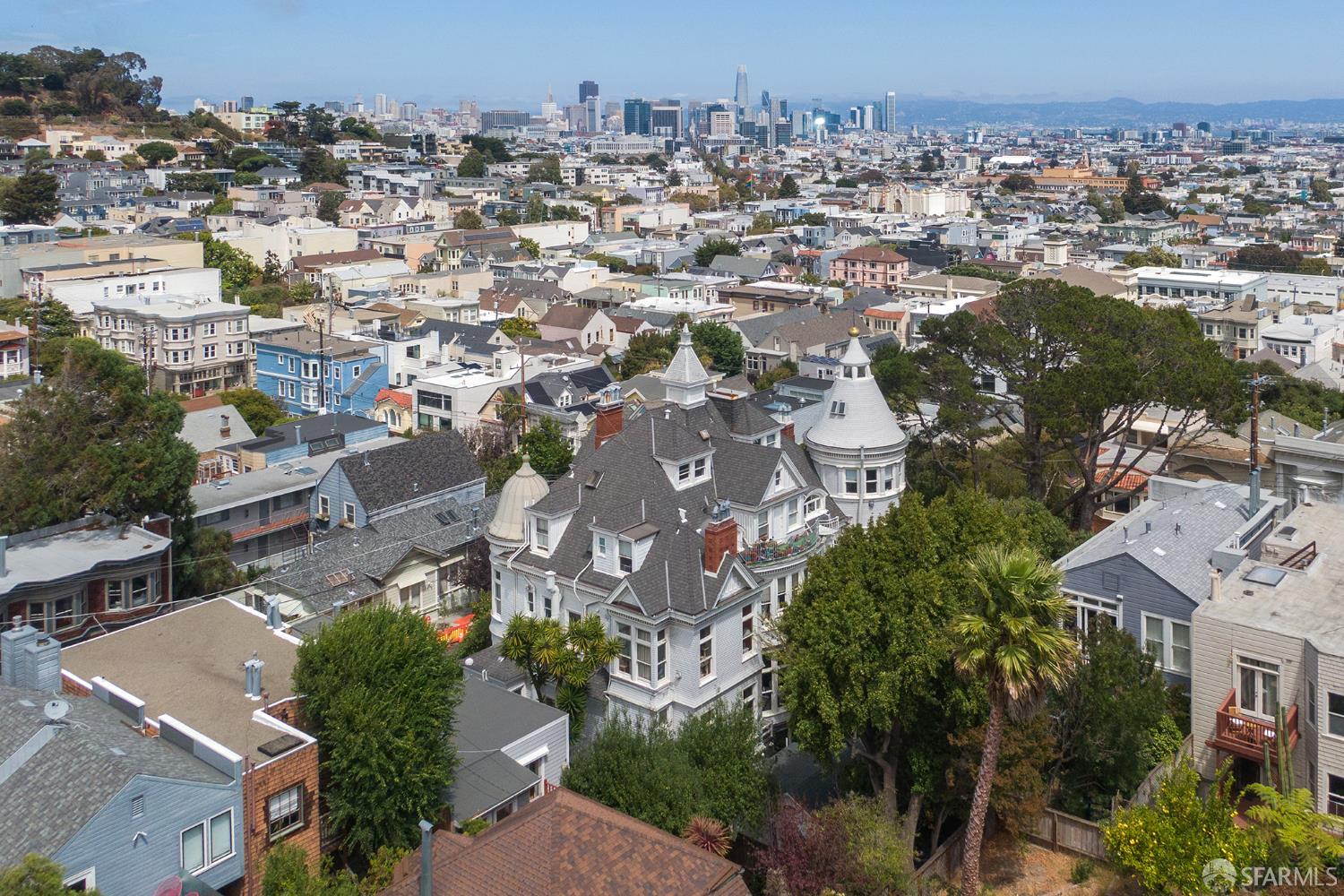 250 Douglass Street - Photo 3