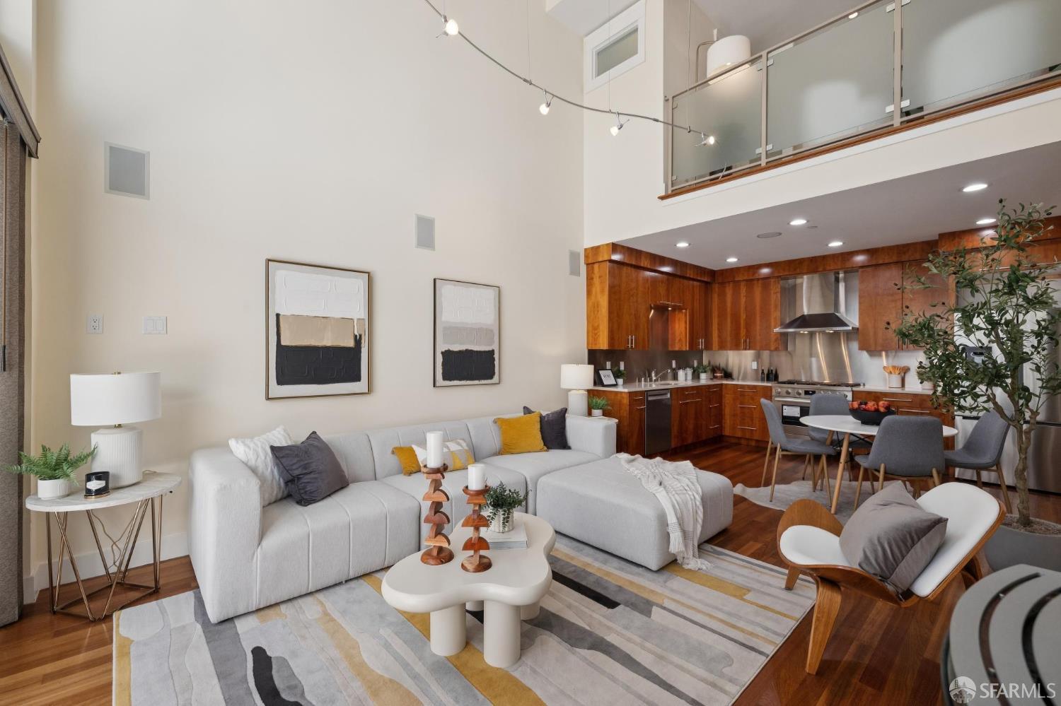 373 6th Avenue - Photo 2