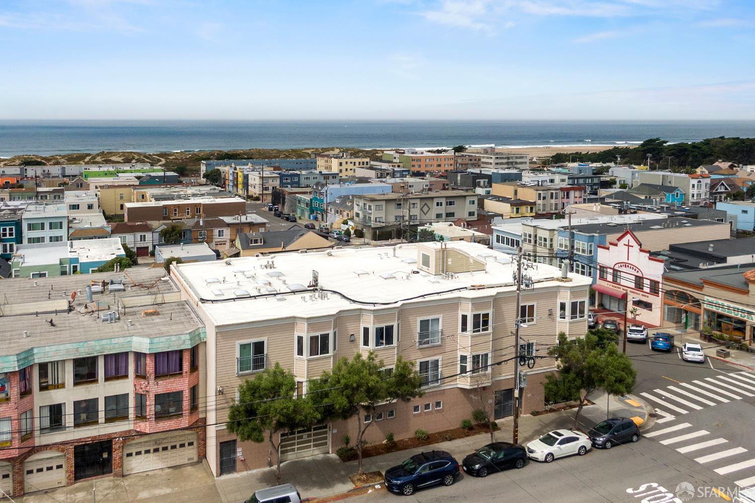 4501 Irving Street - Photo 3