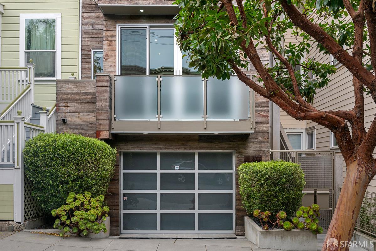 322 Duncan Street - Photo 3