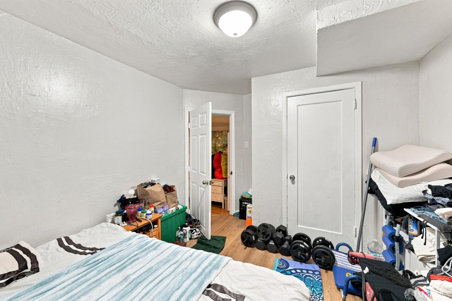 1534 Palou Avenue - Photo 4