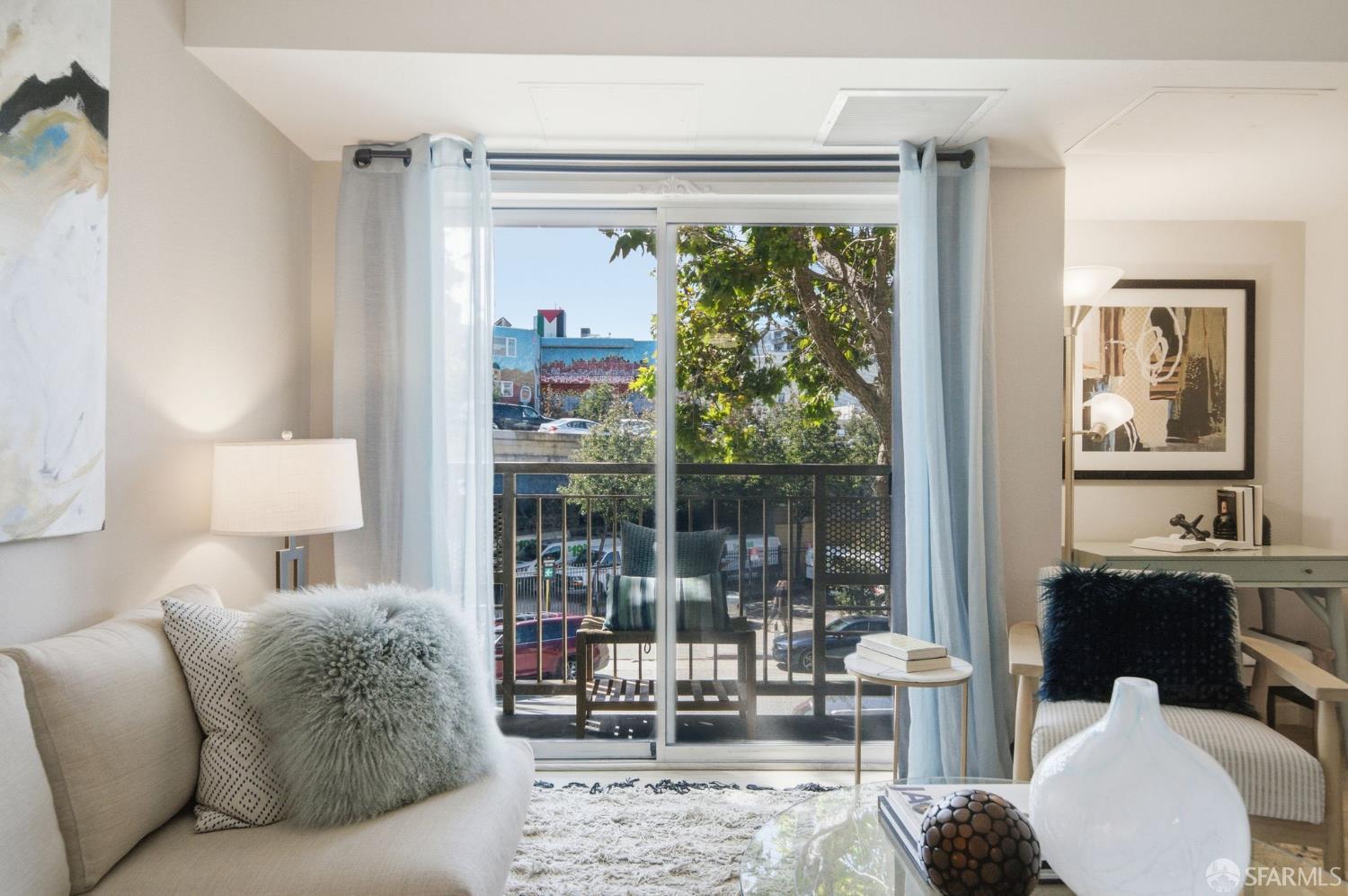 135 Valencia Street #A201 - Photo 5