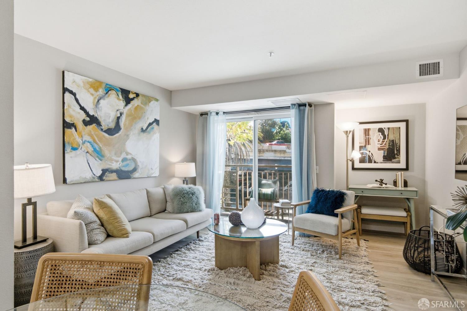 135 Valencia Street, San Francisco