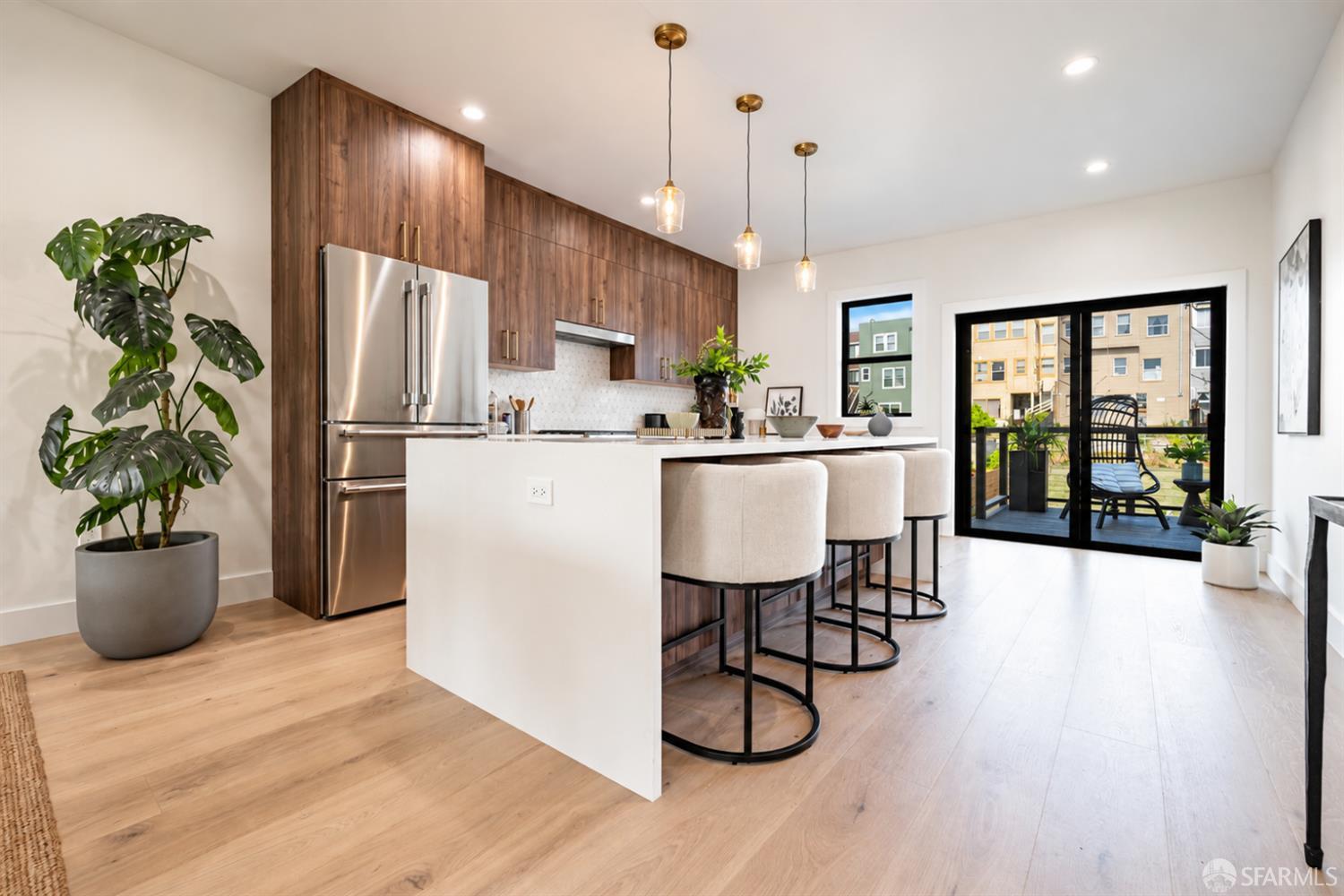 622 19th Avenue - Photo 4