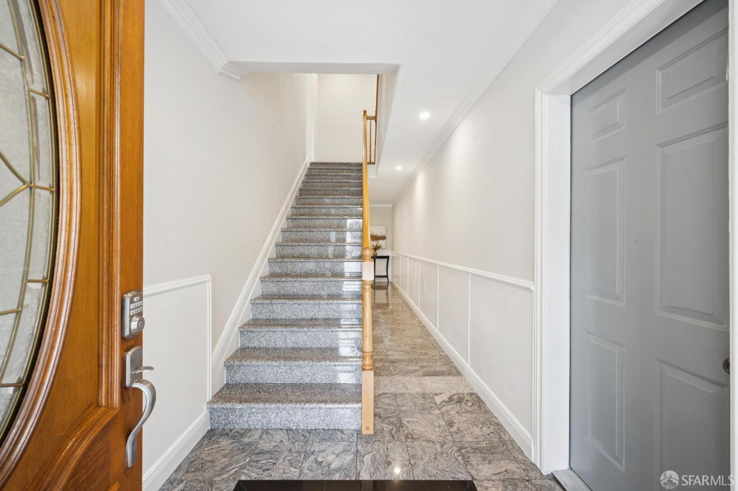 674 23rd Avenue - Photo 3