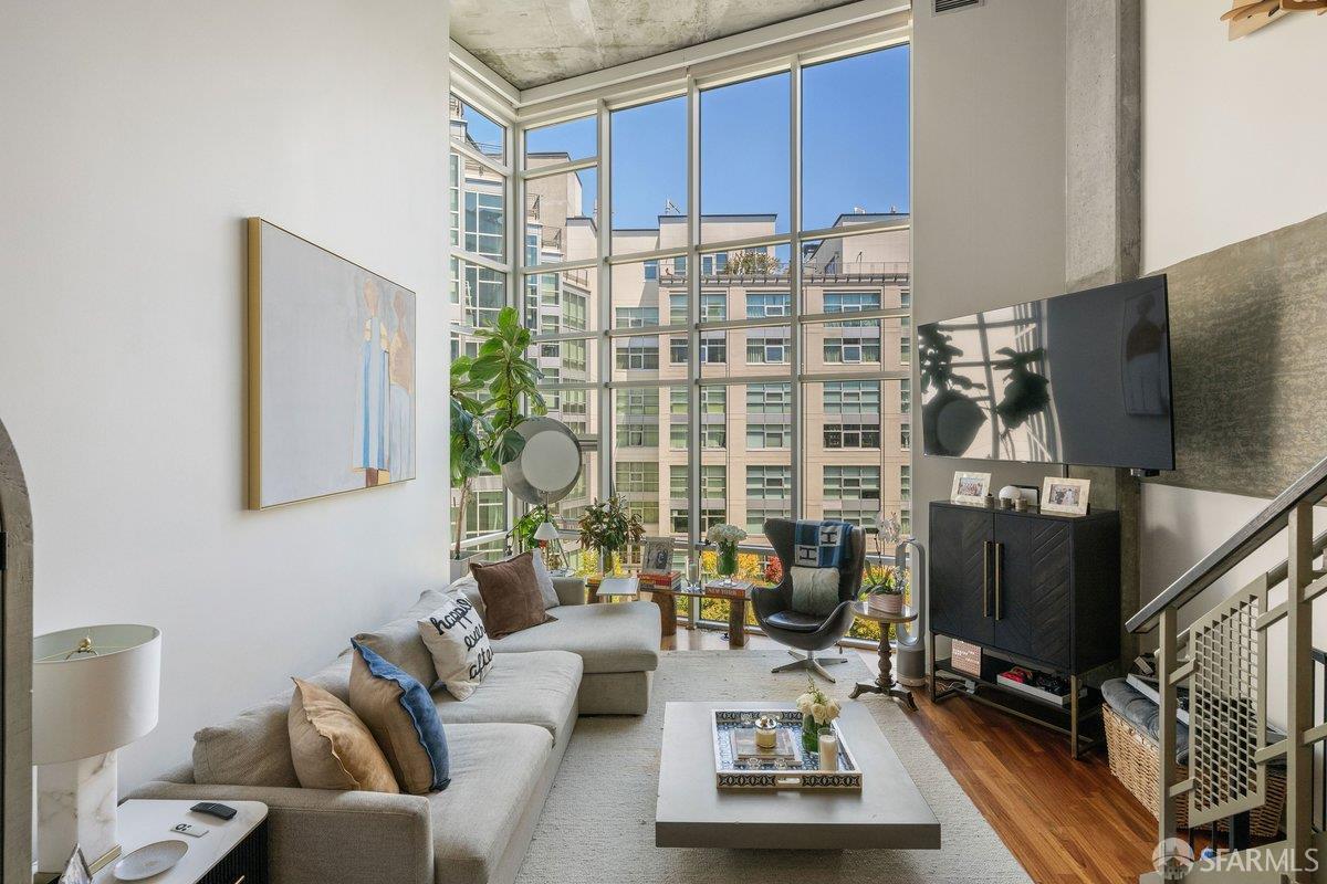 200 Brannan Street #307 - Photo 2