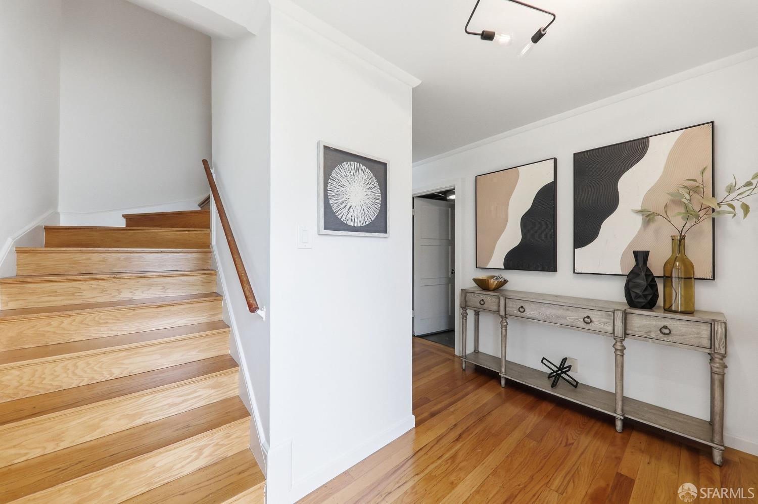 243 Molimo Drive - Photo 2