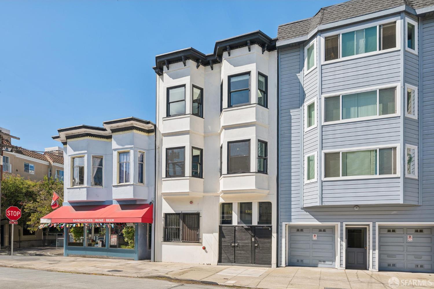 592 Chestnut Street, San Francisco