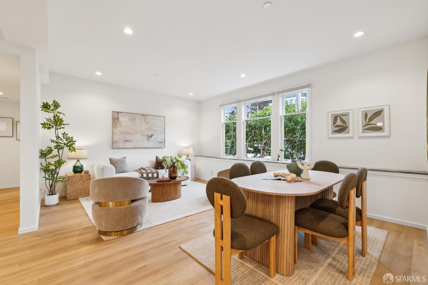 109 16th Avenue - Photo 3