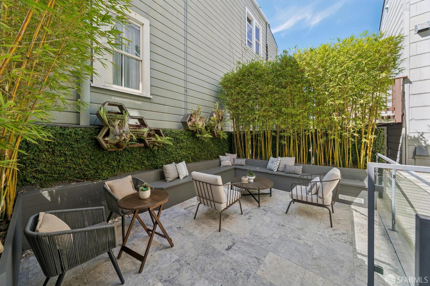 1246 Sanchez Street - Photo 3