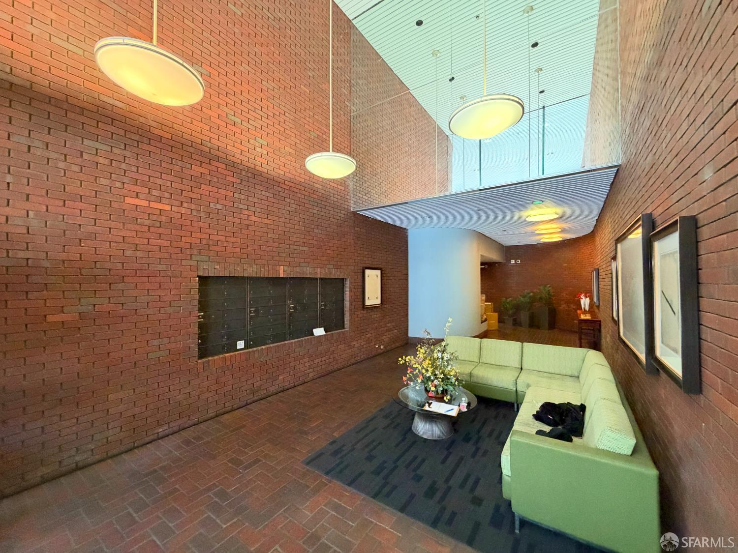 640 Davis Street #5 - Photo 3