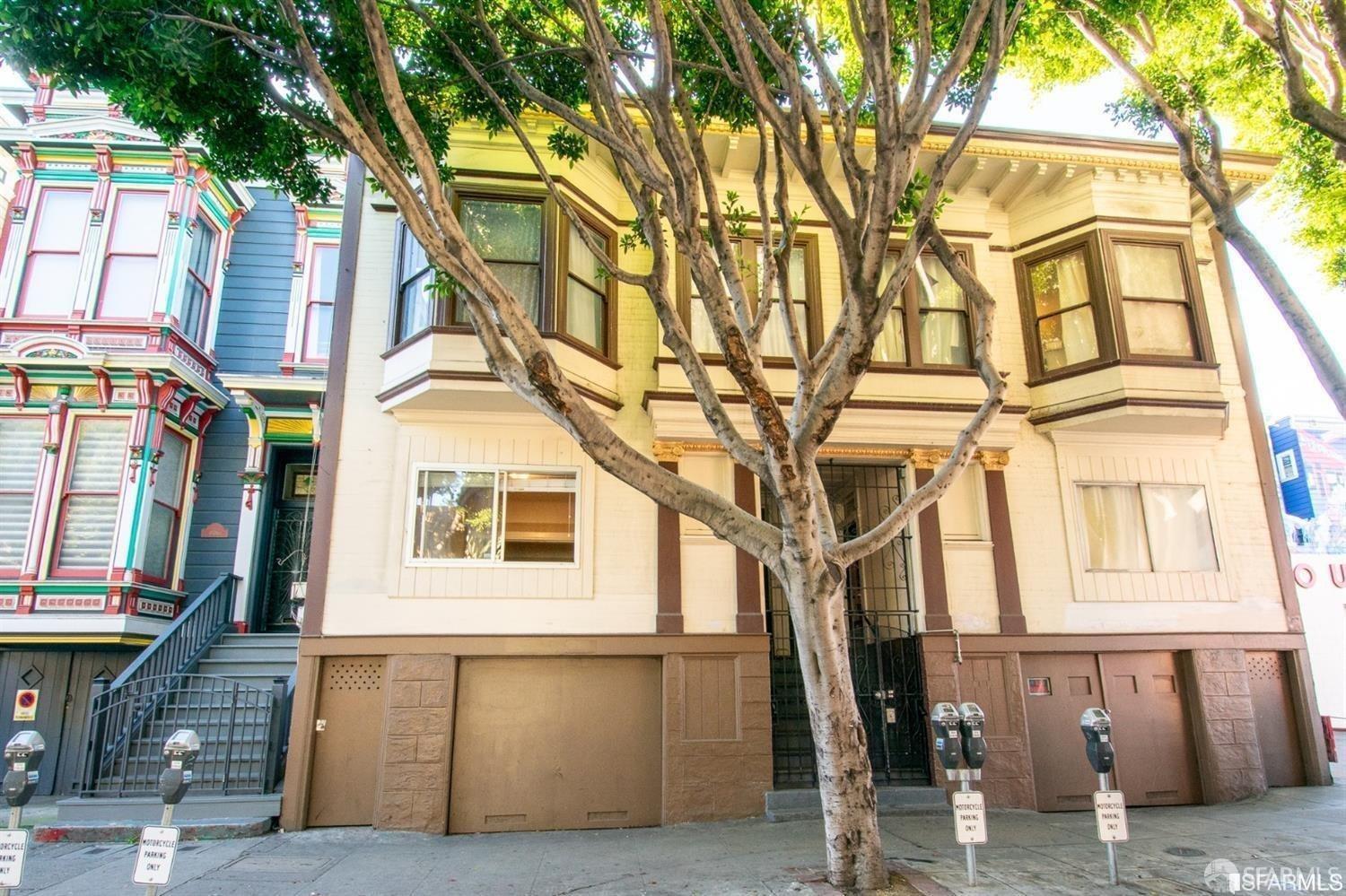 3175 24th Street - Photo 2