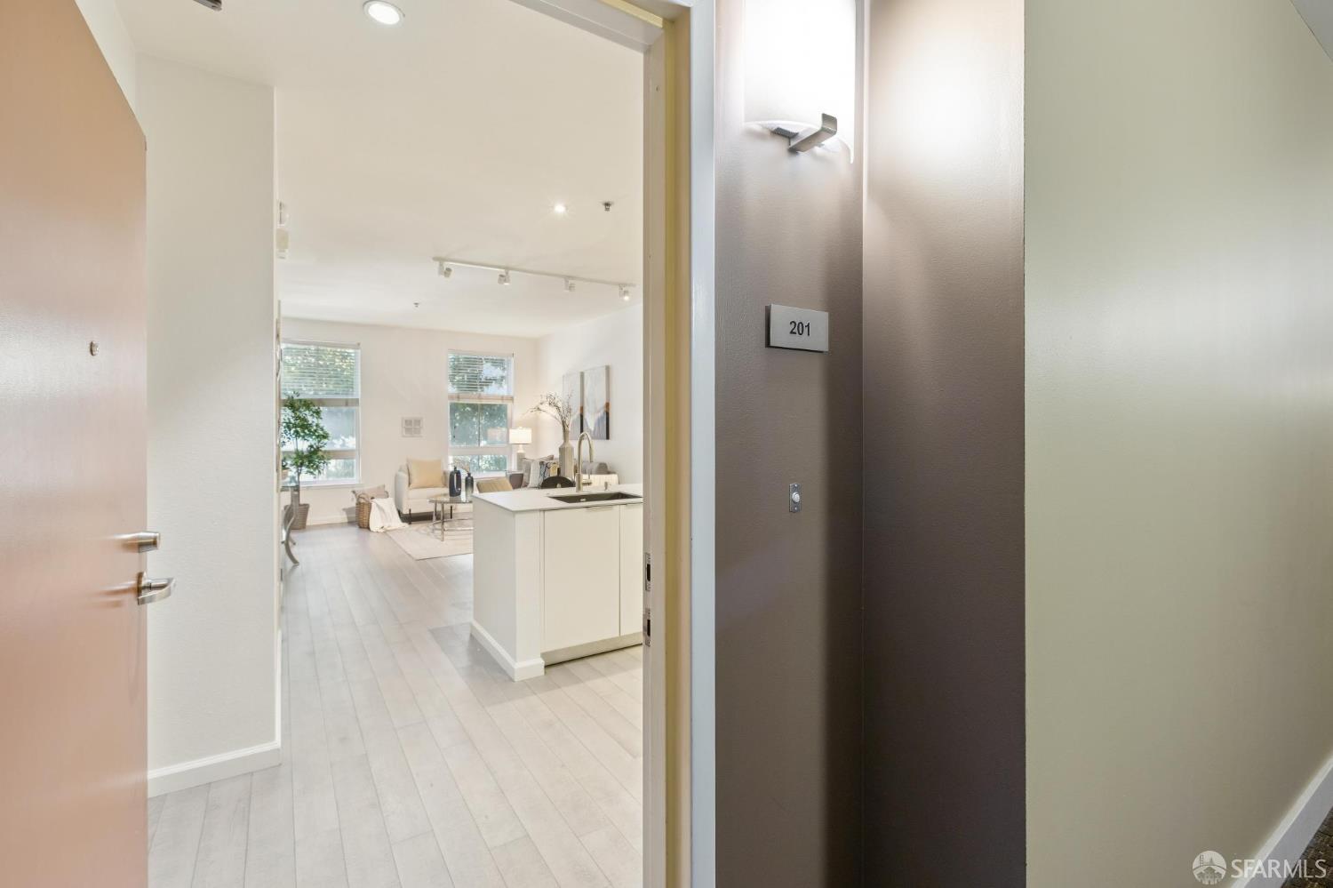 821 Folsom Street #201 - Photo 2