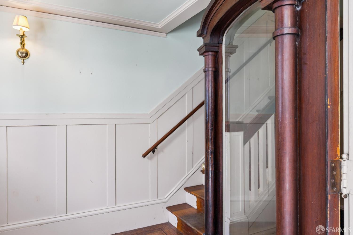 15 College Terrace - Photo 4
