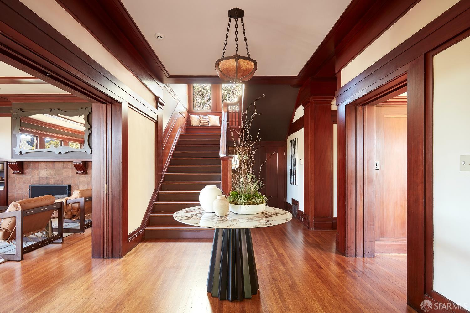2 6th Avenue - Photo 3