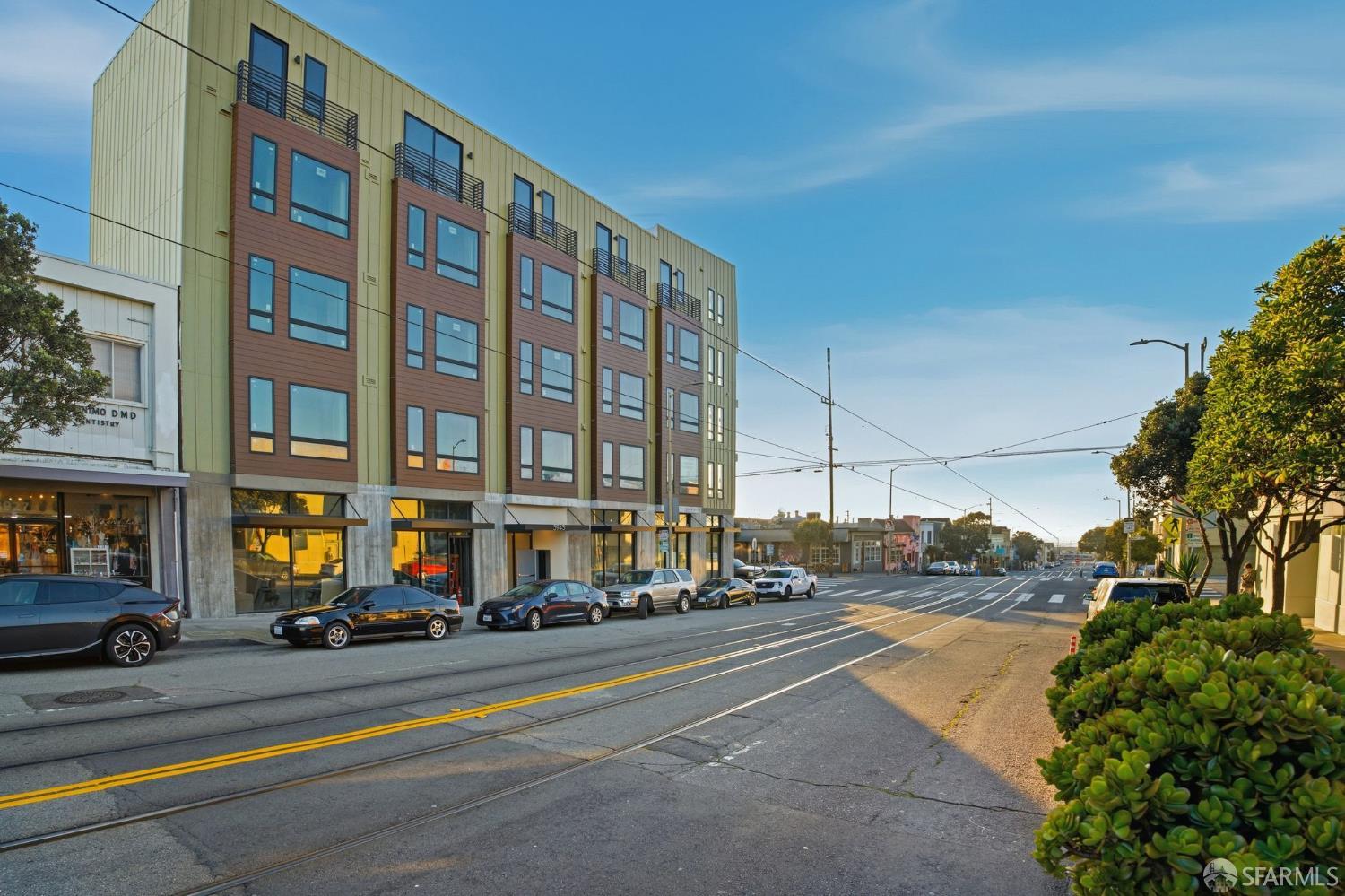 3945 Judah Street #401 - Photo 2