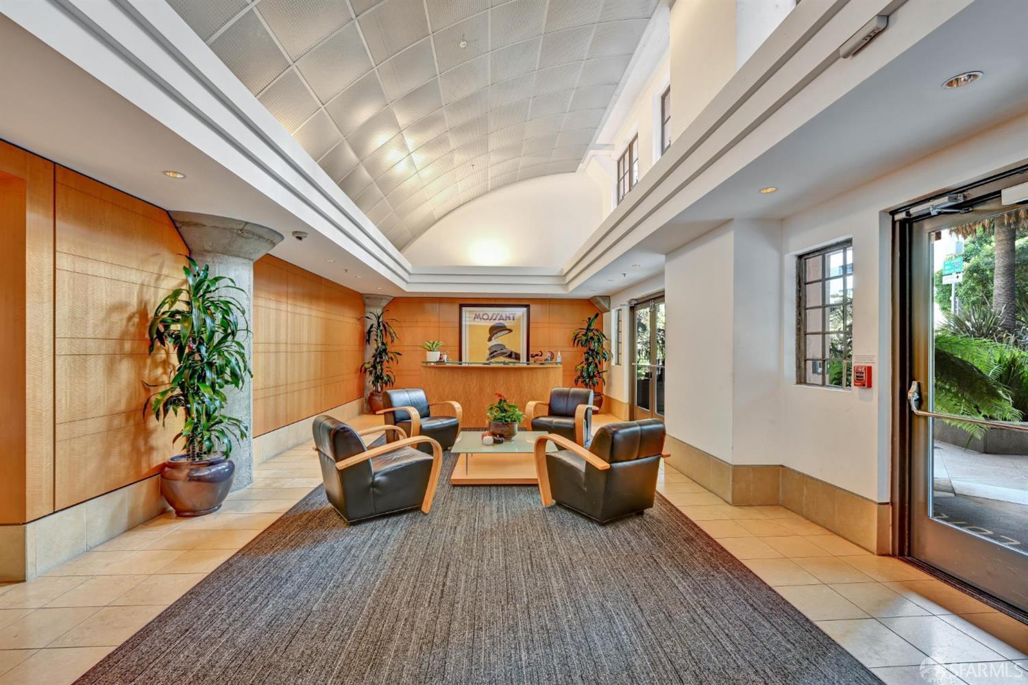 300 Beale Street #609 - Photo 4