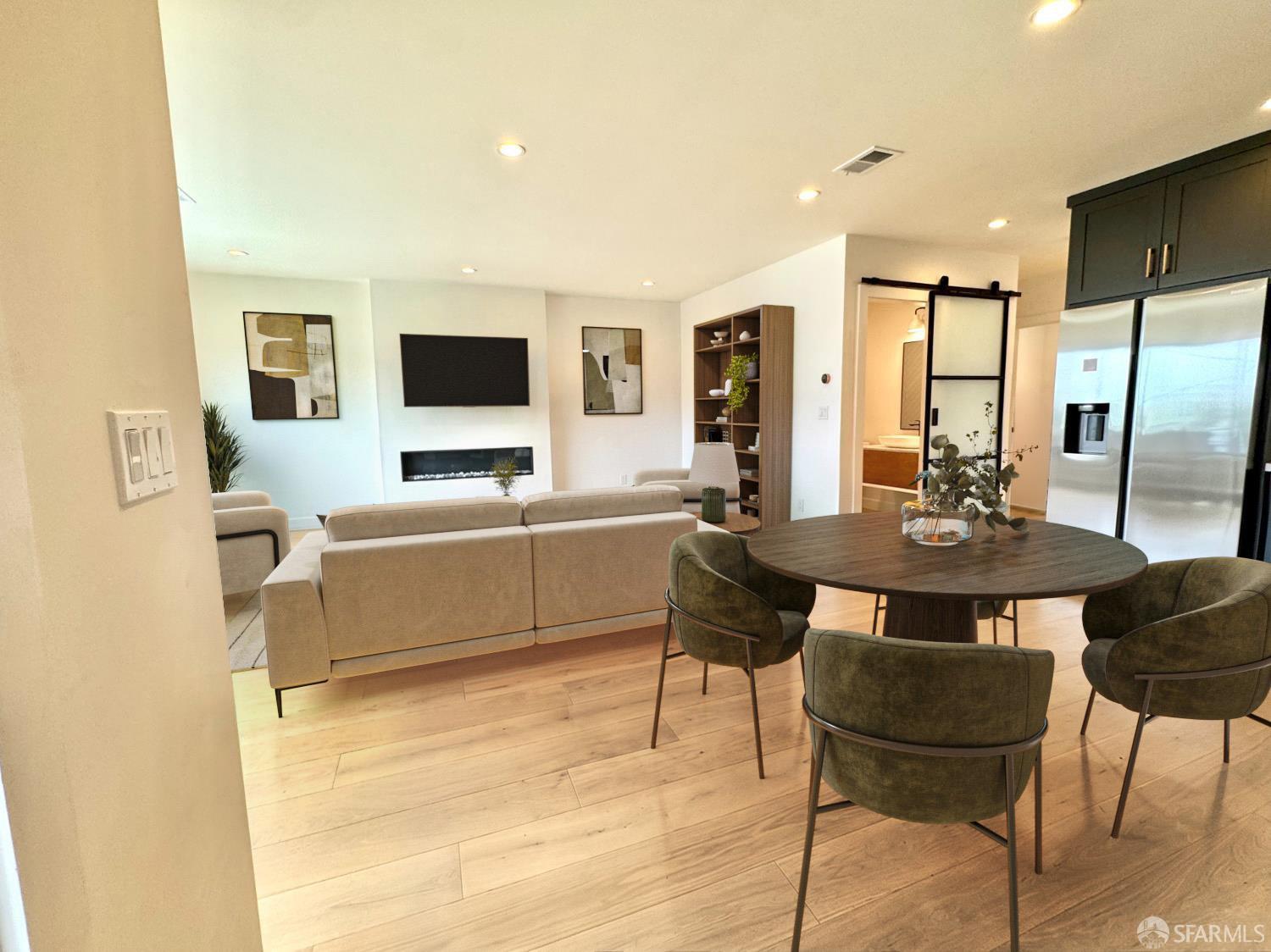 567 Head Street - Photo 3