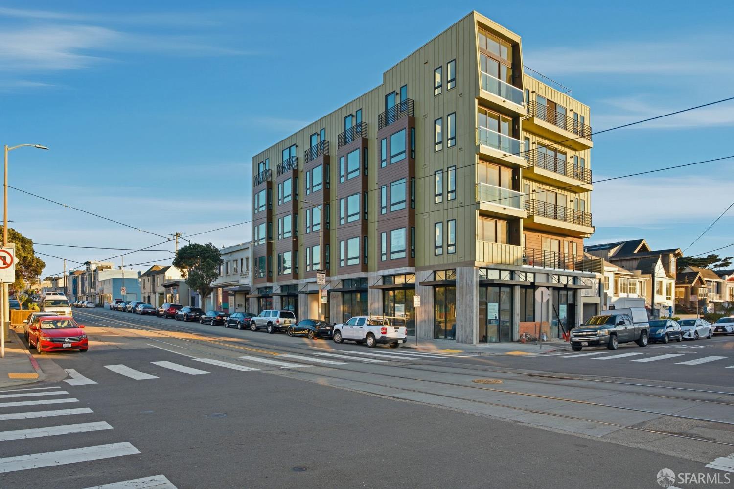 3945 Judah Street #401 - Photo 3