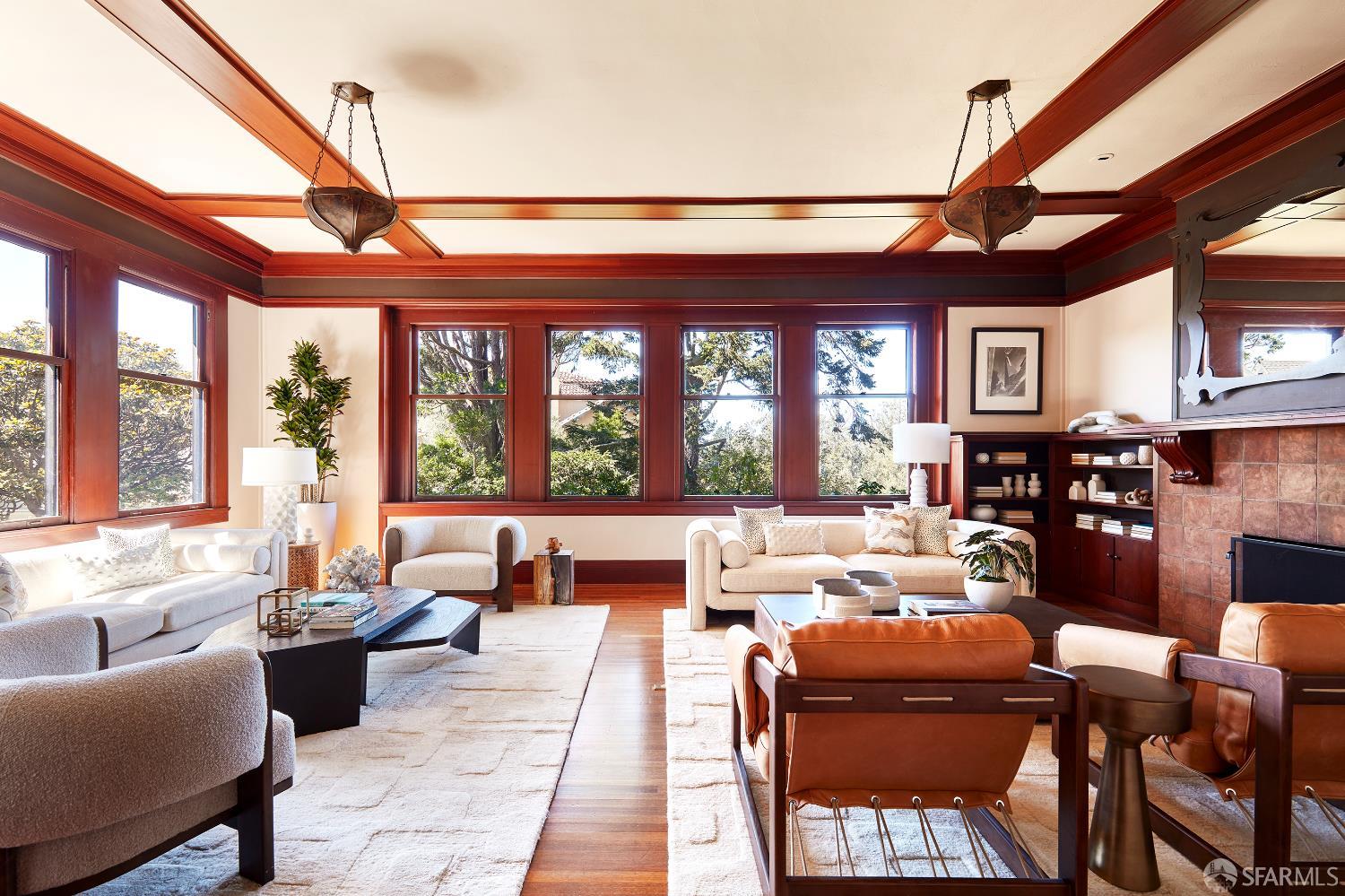 2 6th Avenue - Photo 4