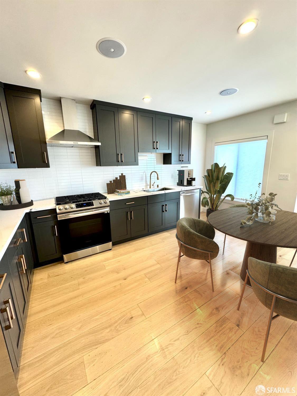 567 Head Street - Photo 5
