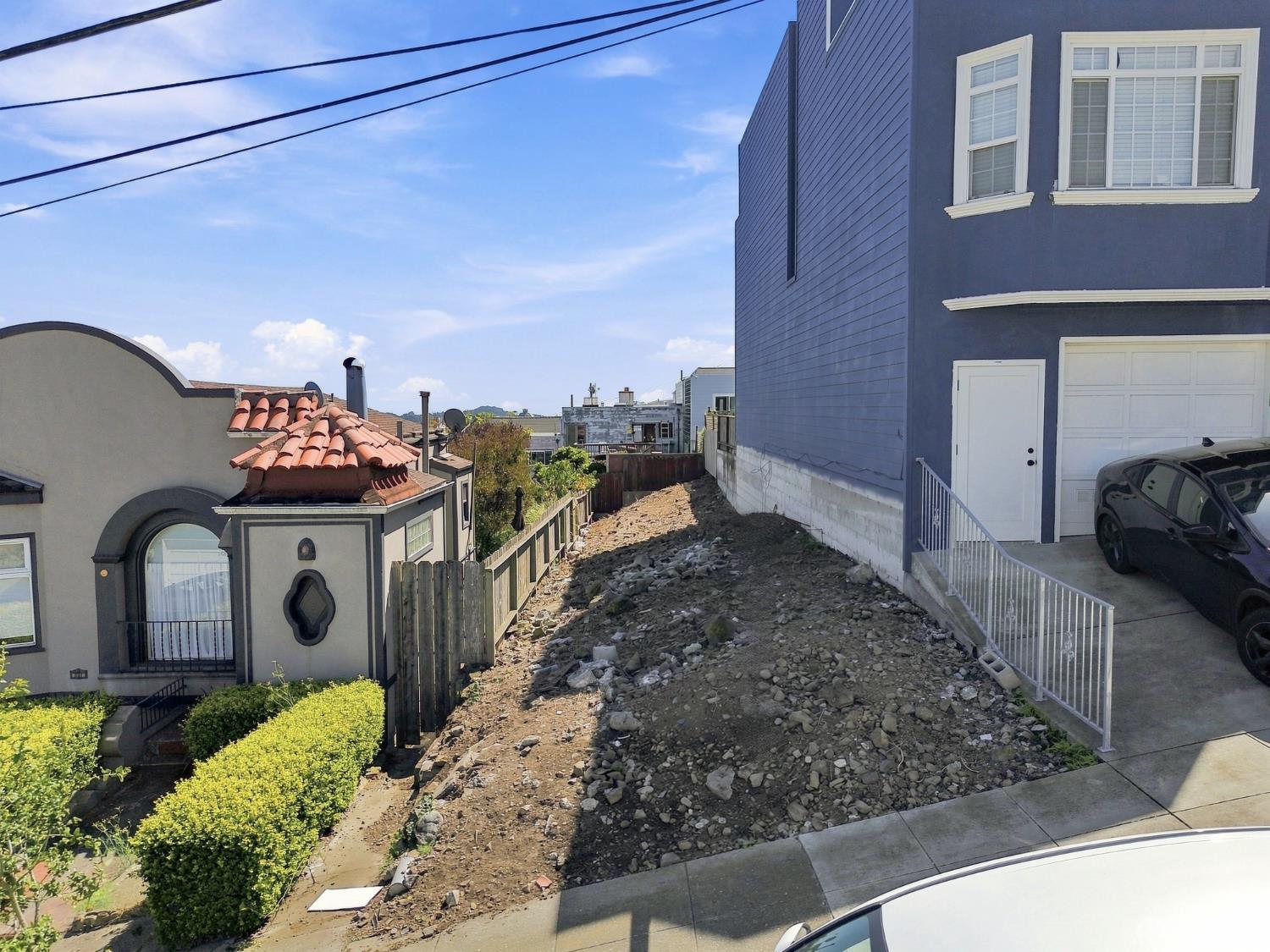 345 Louisburg Street - Photo 2