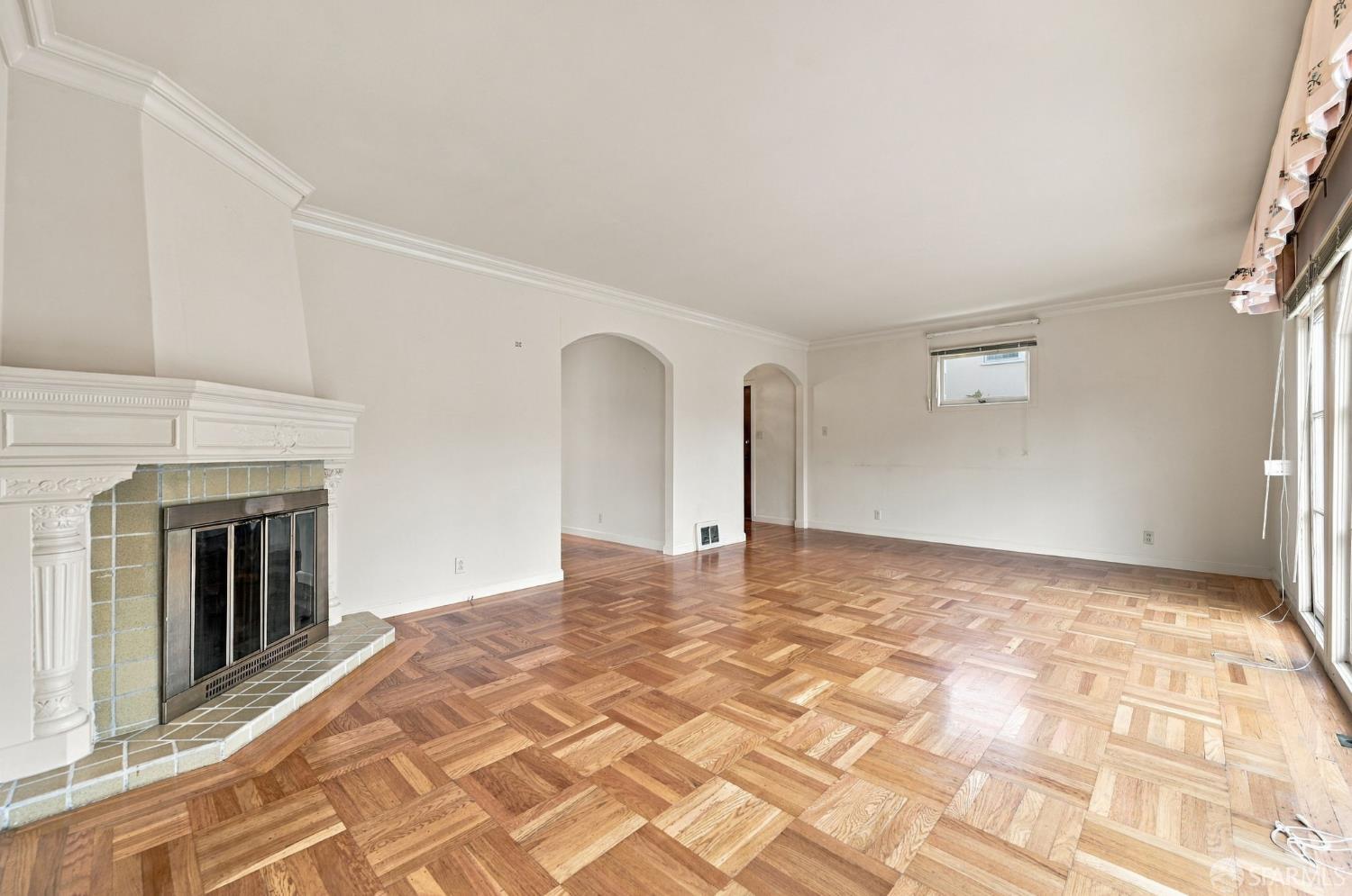 122 Theresa Street - Photo 5