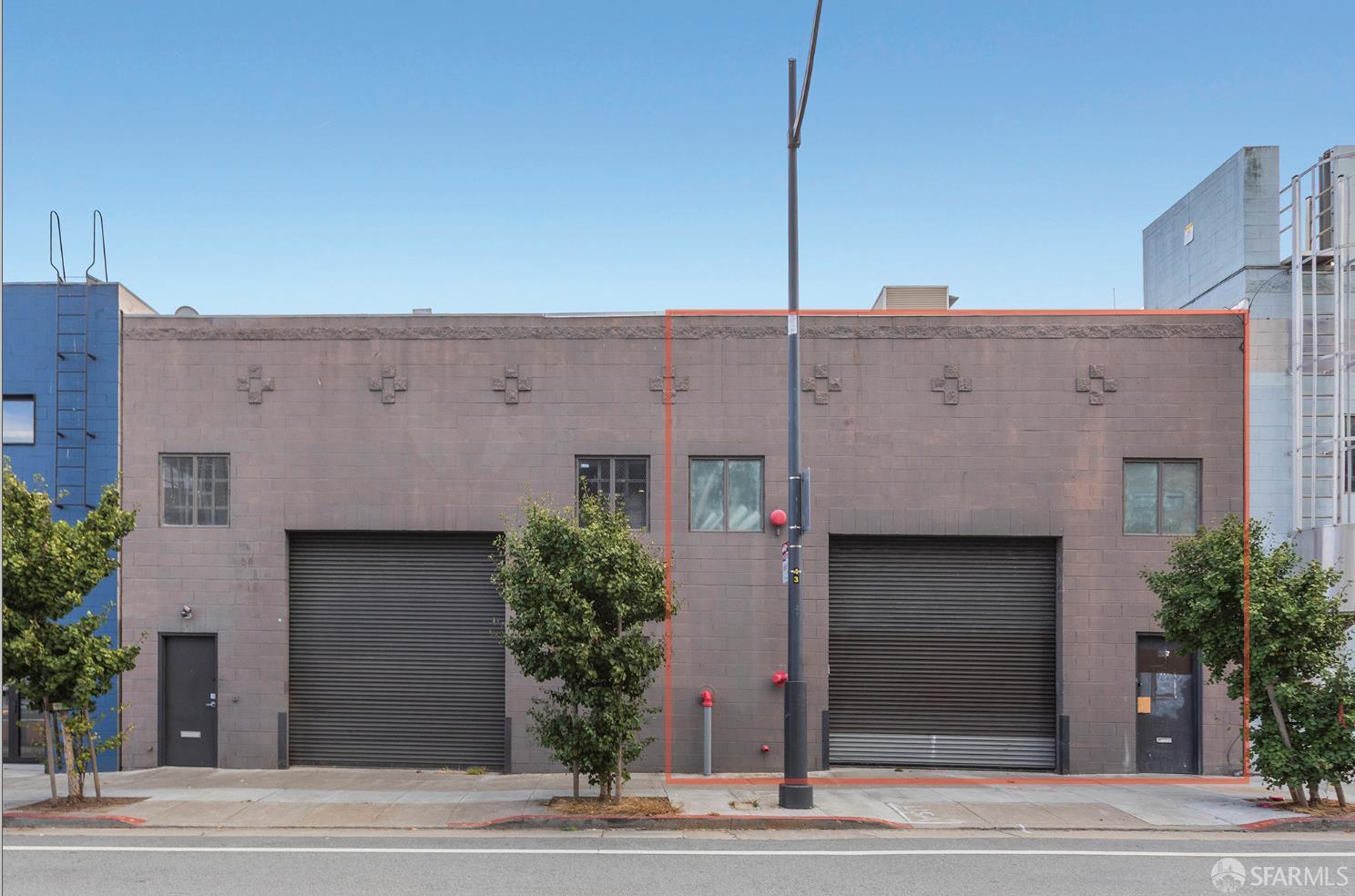 457 Mariposa Street - Main photo