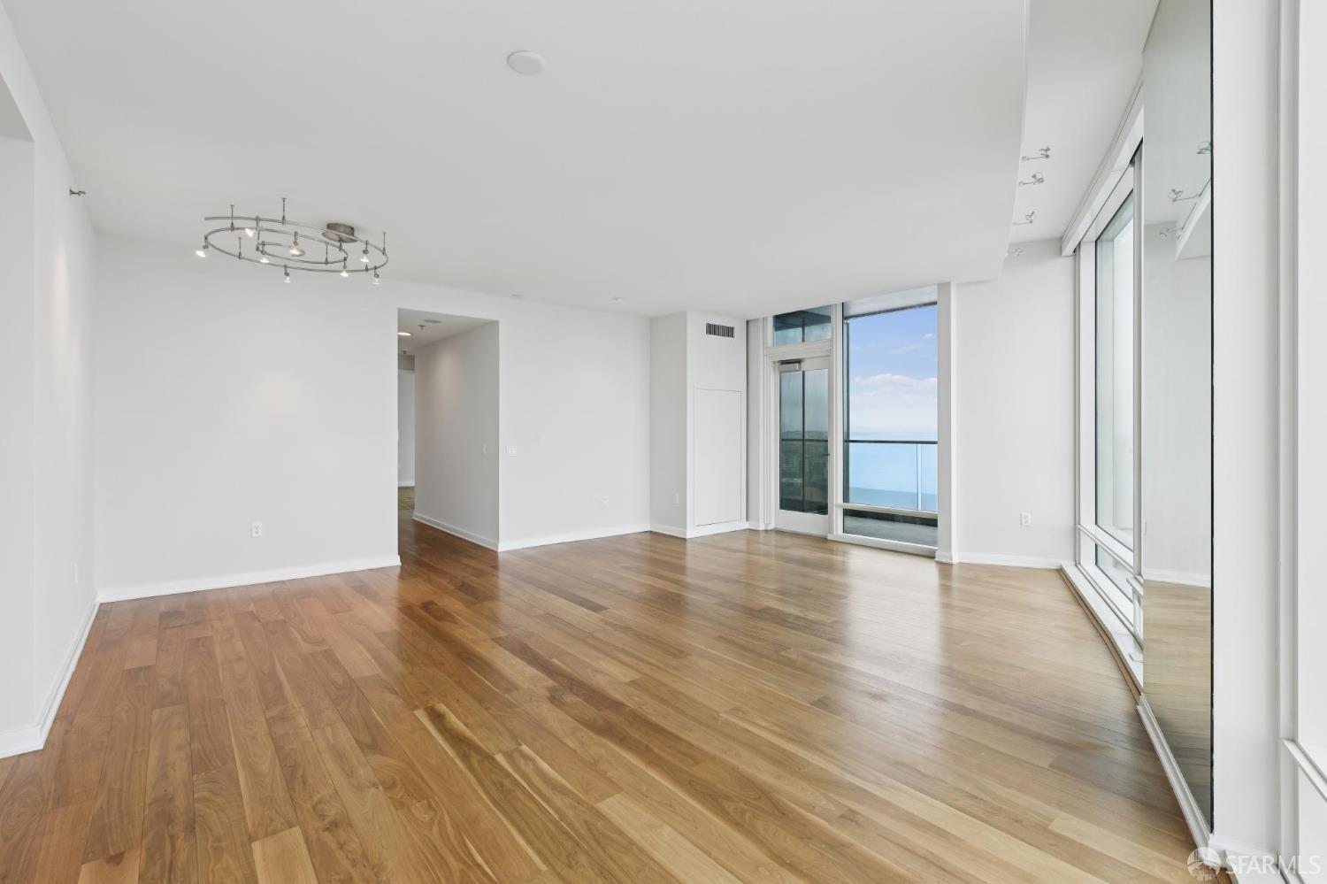 425 1st Street #3002 - Photo 4