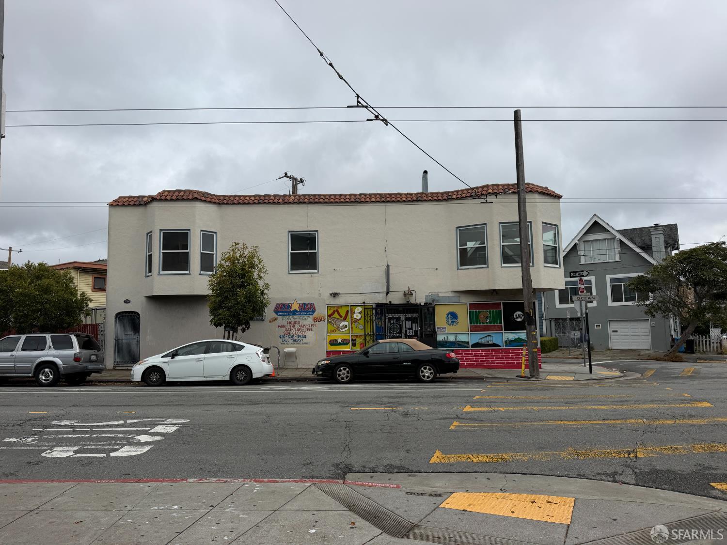 200 Ocean Avenue - Photo 2
