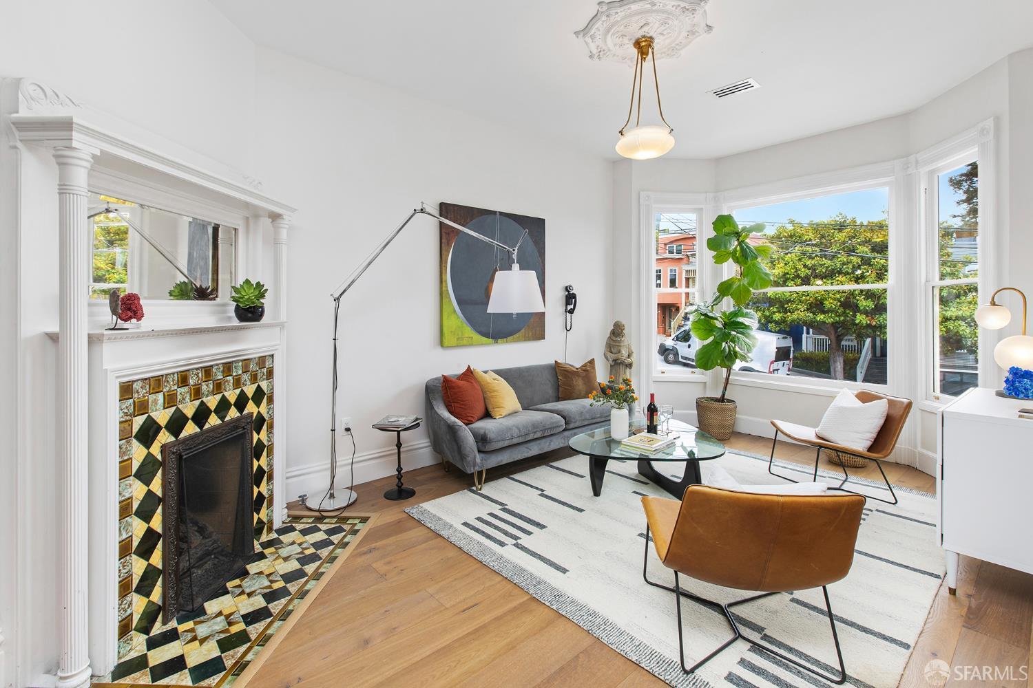 421 27th Street - Photo 2
