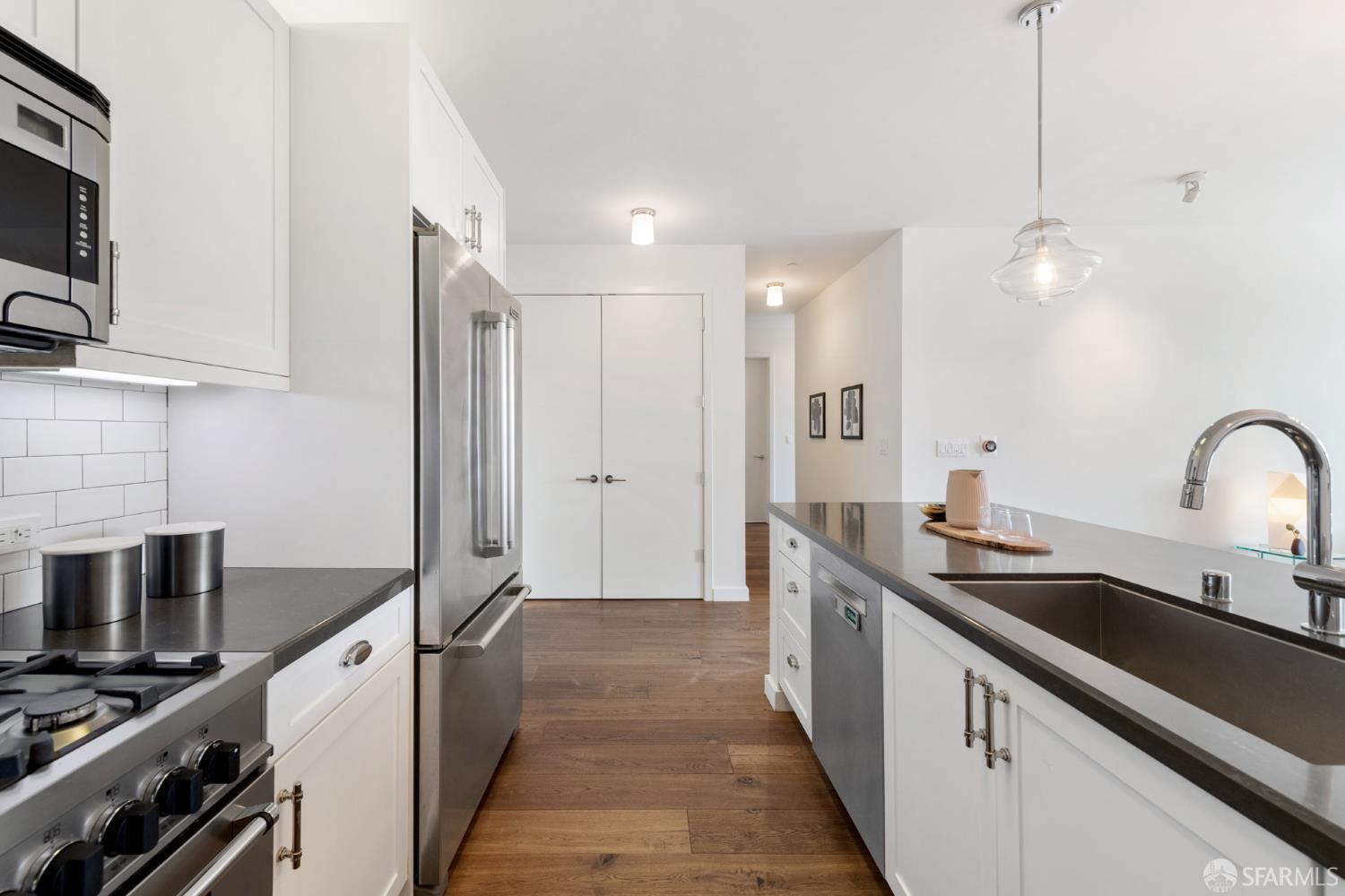 1260 Minnesota Street #104 - Photo 2