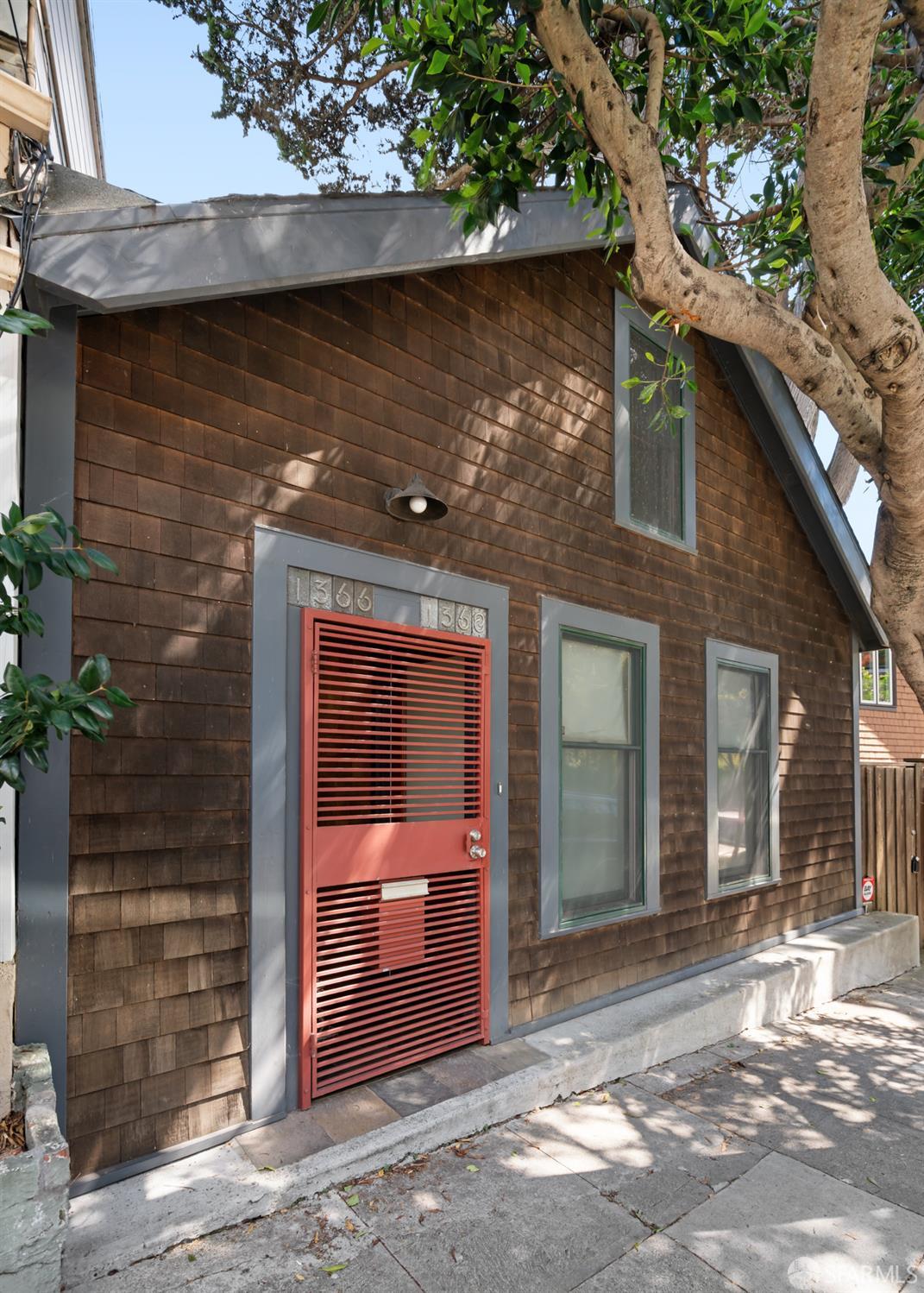 1366 Clayton Street - Photo 3