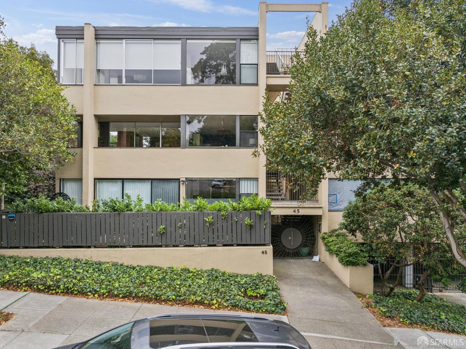 45 Cleary Court #8 - Photo 2