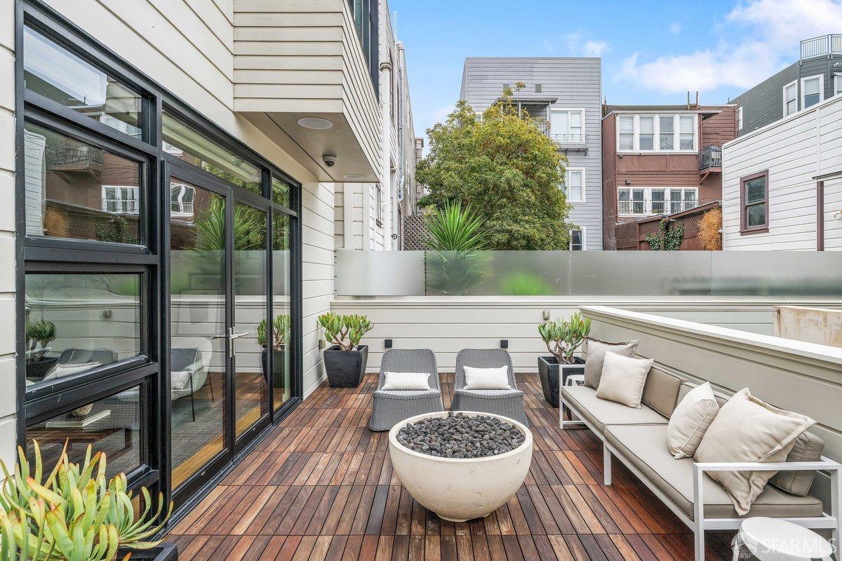 827 North Point Street #1 - Photo 3