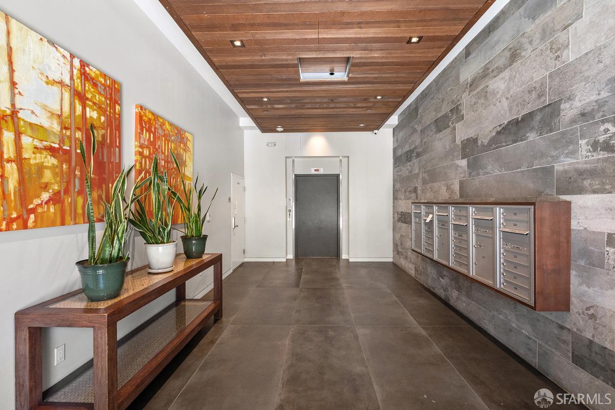 3590 20th Street #505 - Photo 3