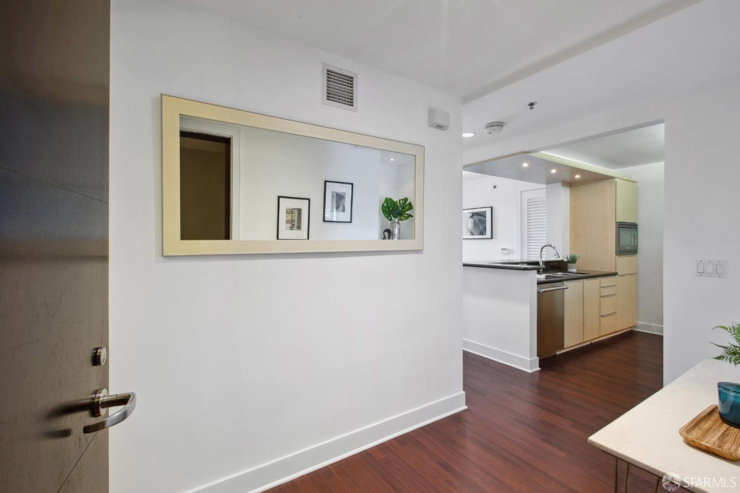 229 Brannan Street #2C - Photo 3
