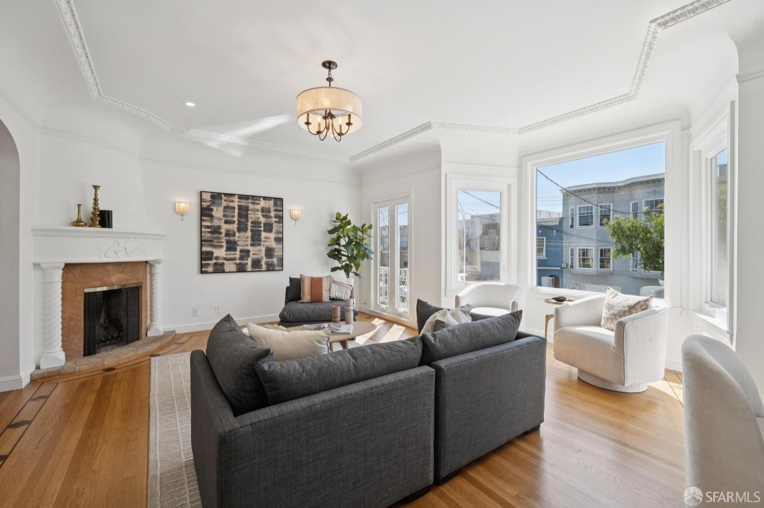 176 Parker Avenue - Photo 4