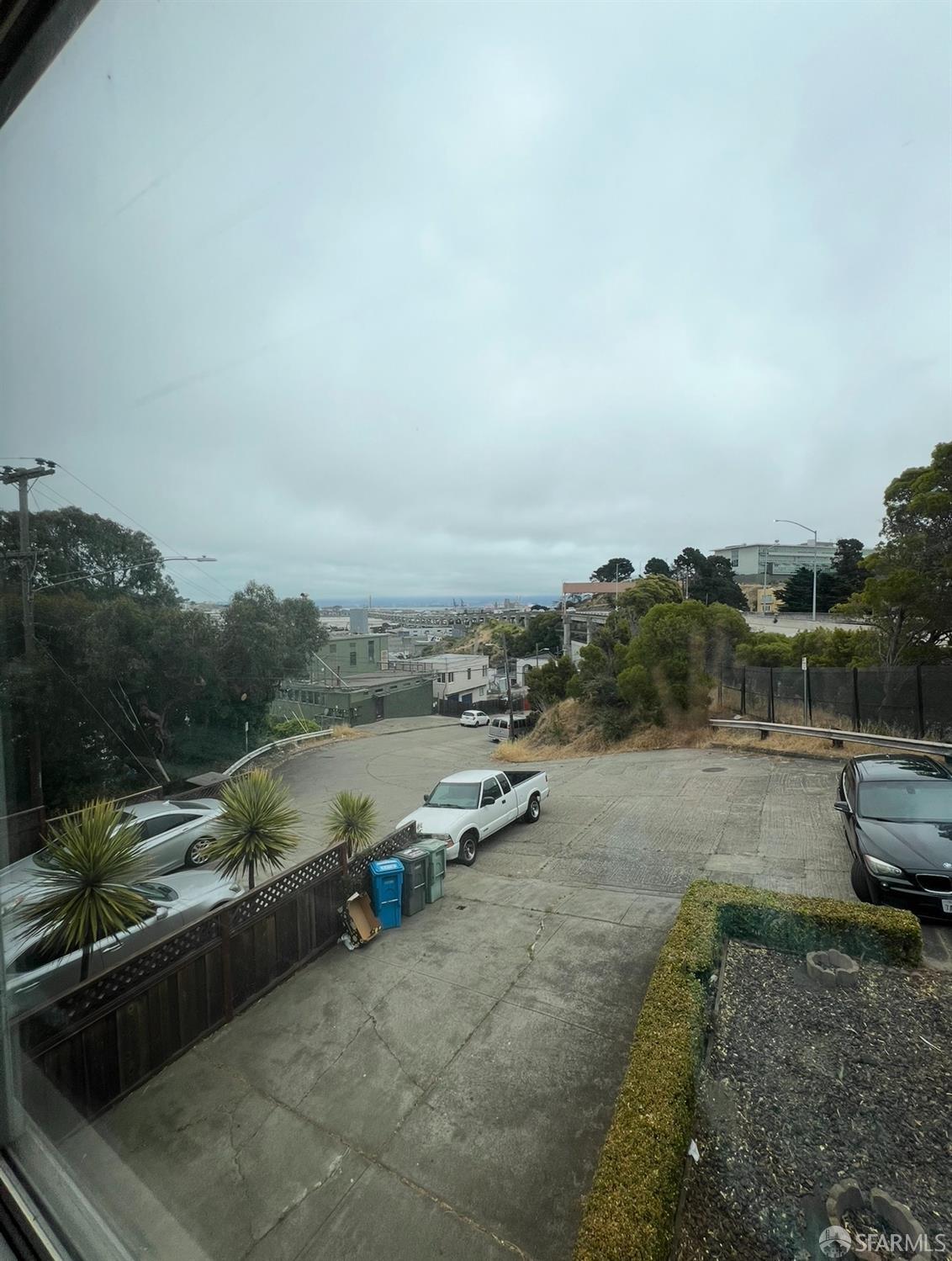 104 Charter Oak Avenue - Photo 5